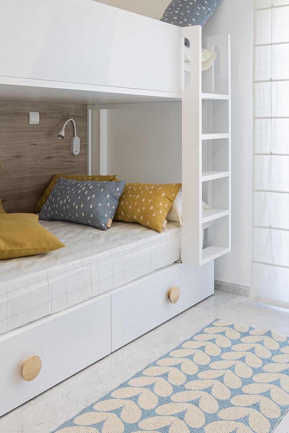 Dormitori juvenil CP 7