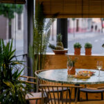 Terrassa Hostal La Creu 14